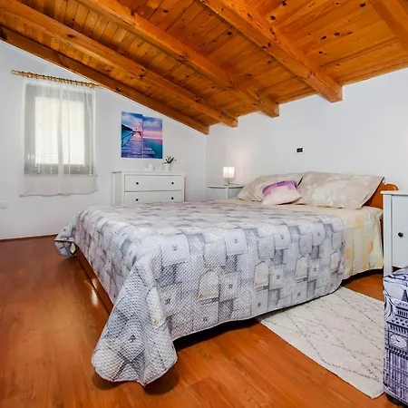 Holiday home House Magica *